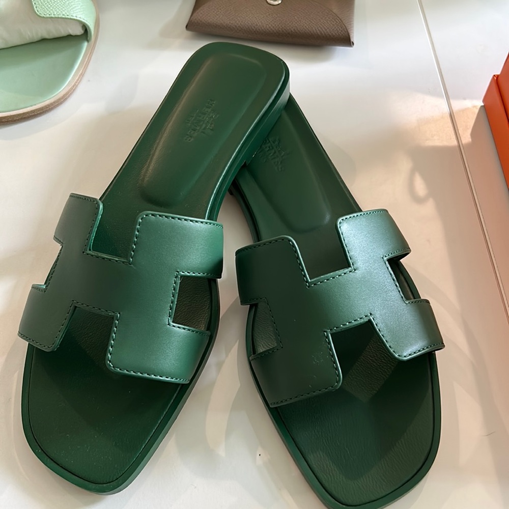 Brand new hermes Oran sandals vert electrique